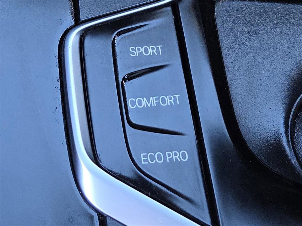 Used 2020 BMW X3 xDrive30i w/ Driving Assistance Package image 8