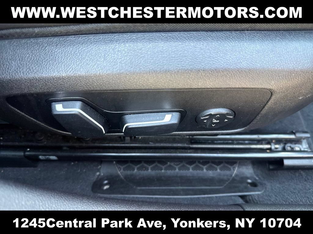 Used 2024 BMW 330e xDrive AWD/4WD image 17