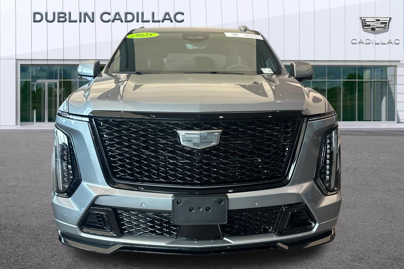Certified 2025 Cadillac Escalade V w/ LPO, ONYX Package AWD/4WD image 9