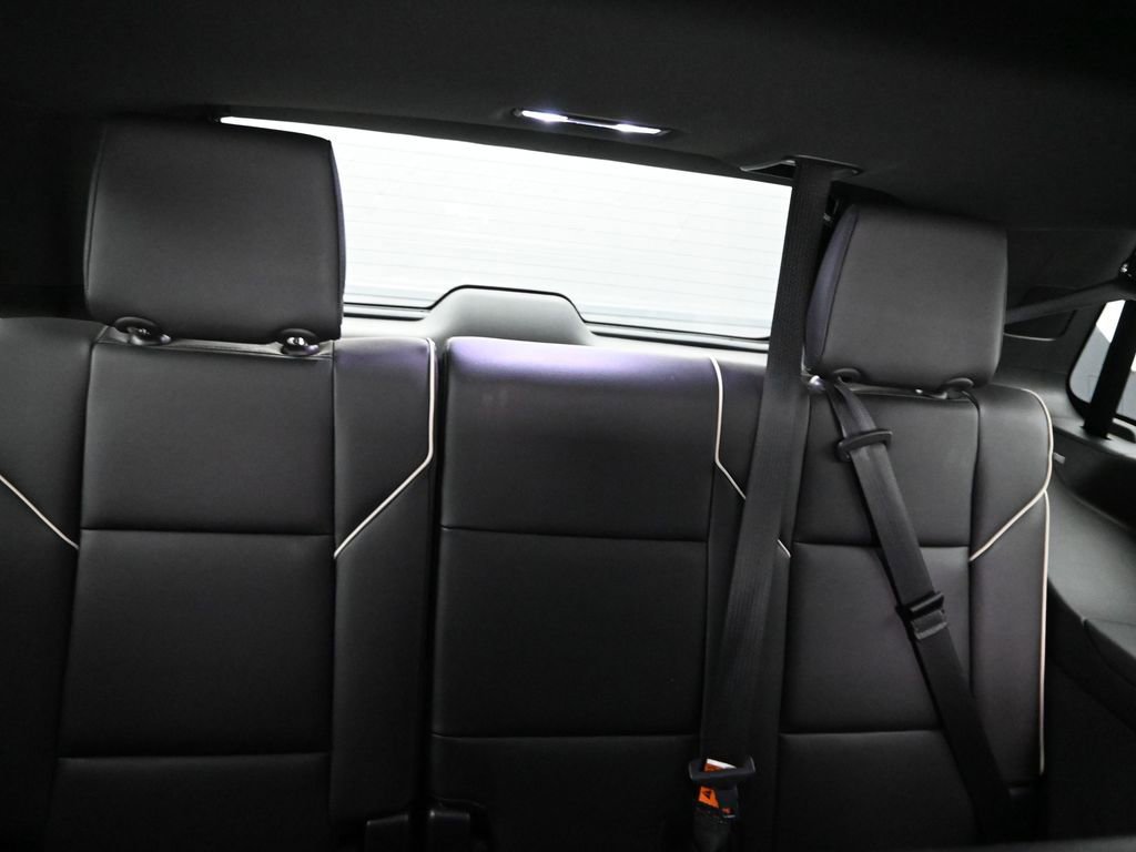 Used 2021 Cadillac Escalade Premium Luxury w/ Driver Assist Tech Package image 23