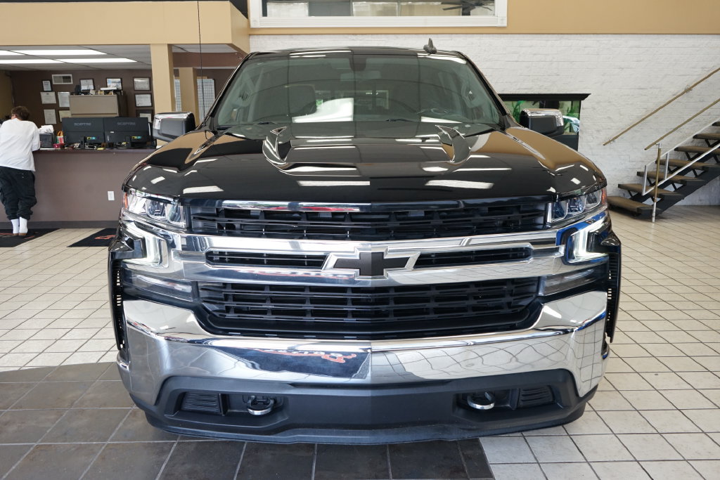 Used 2020 Chevrolet Silverado 1500 LT w/ All-Star Edition AWD/4WD image 18