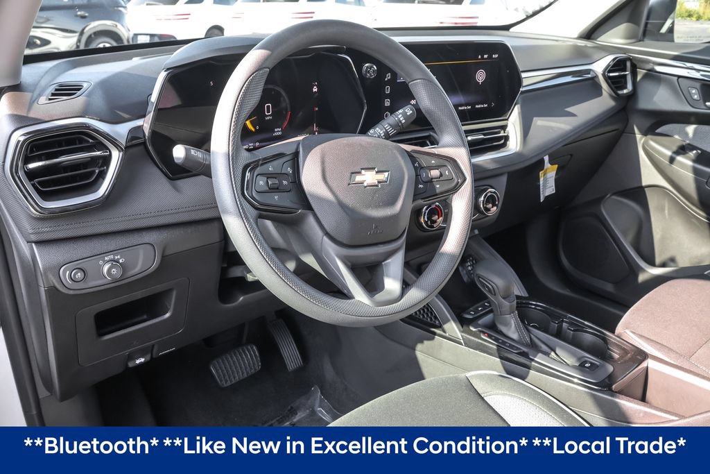 Used 2025 Chevrolet TrailBlazer LS w/ LS Convenience Package AWD/4WD image 5