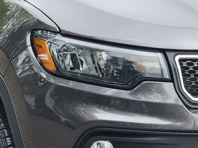 Certified 2023 Jeep Compass Latitude w/ Convenience Group AWD/4WD image 16