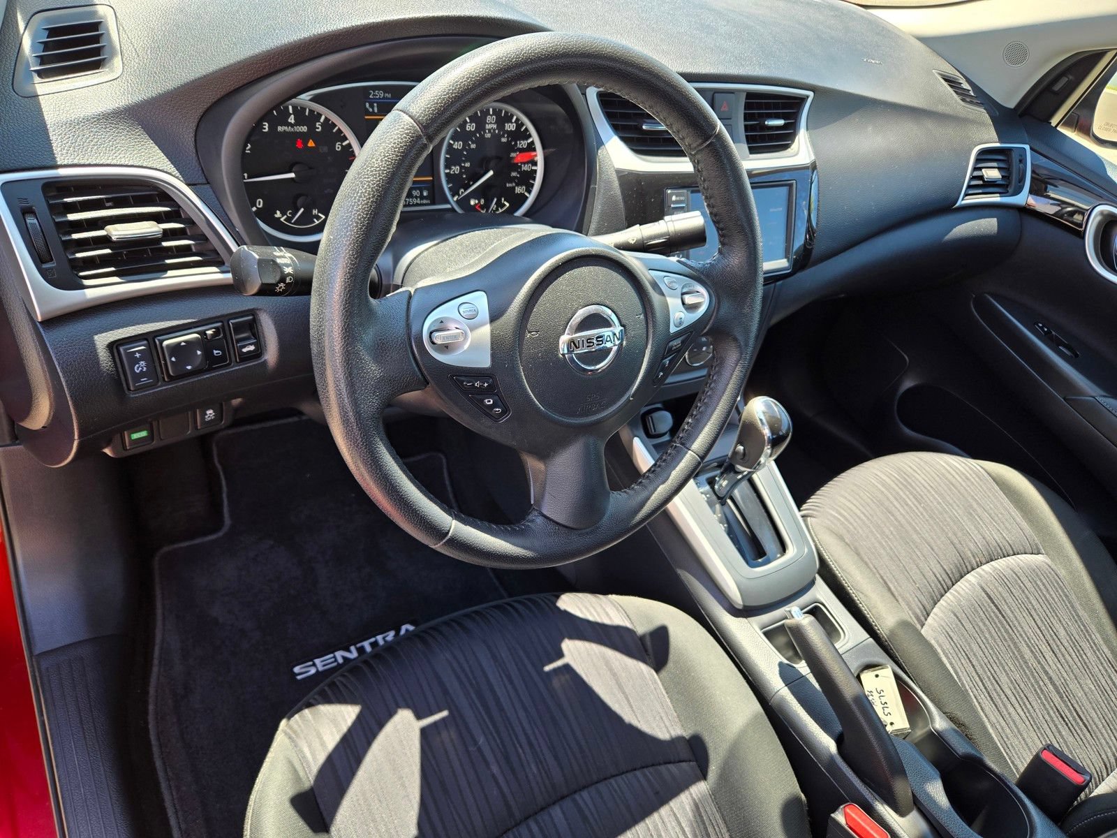 Used 2019 Nissan Sentra SV w/ Special Edition Package FWD image 18