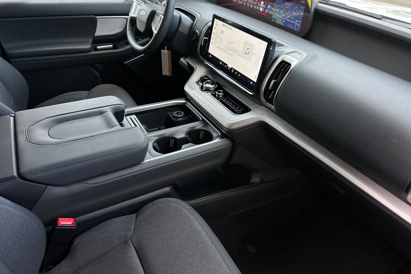 New 2026 Ford Expedition Active image 16