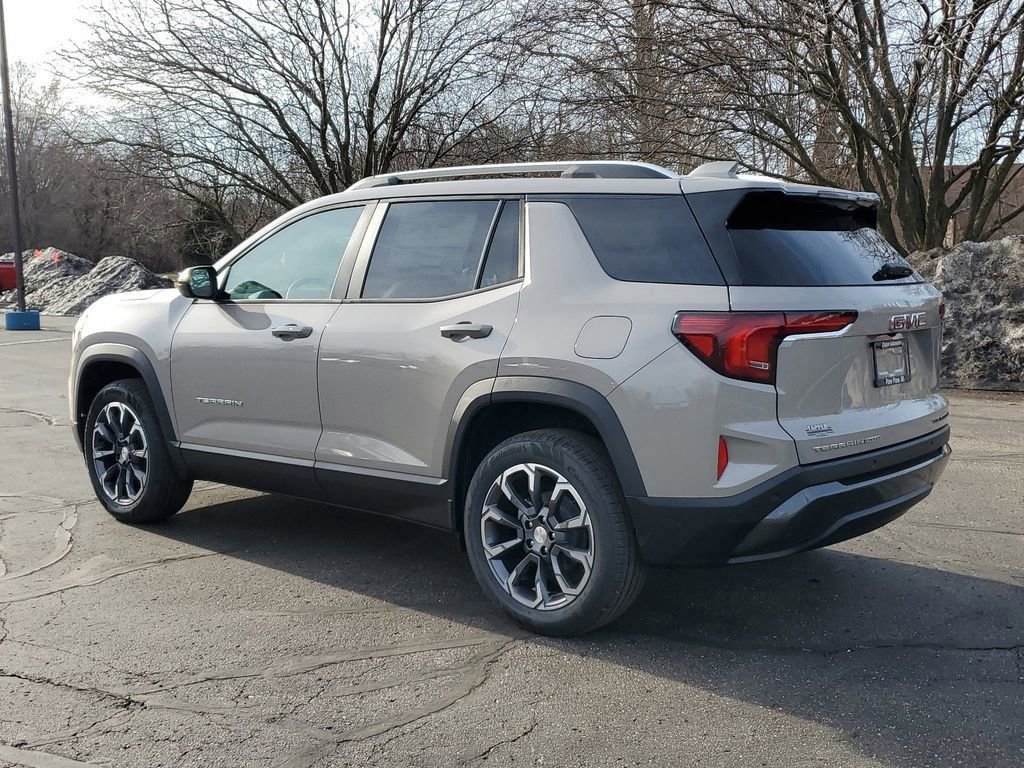New 2025 GMC Terrain Elevation w/ Elevation Premium Package image 4