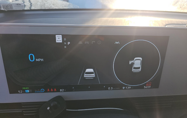 Used 2024 Hyundai Ioniq 5 SEL AWD/4WD image 8