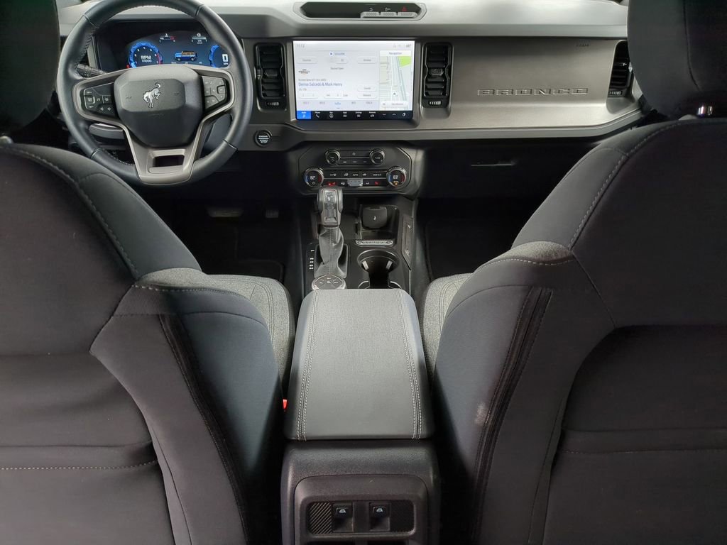 Used 2025 Ford Bronco Big Bend image 25