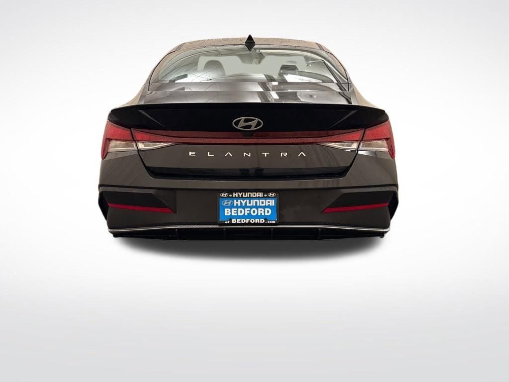 Certified 2026 Hyundai Elantra Sport w/ Cargo Package FWD image 6
