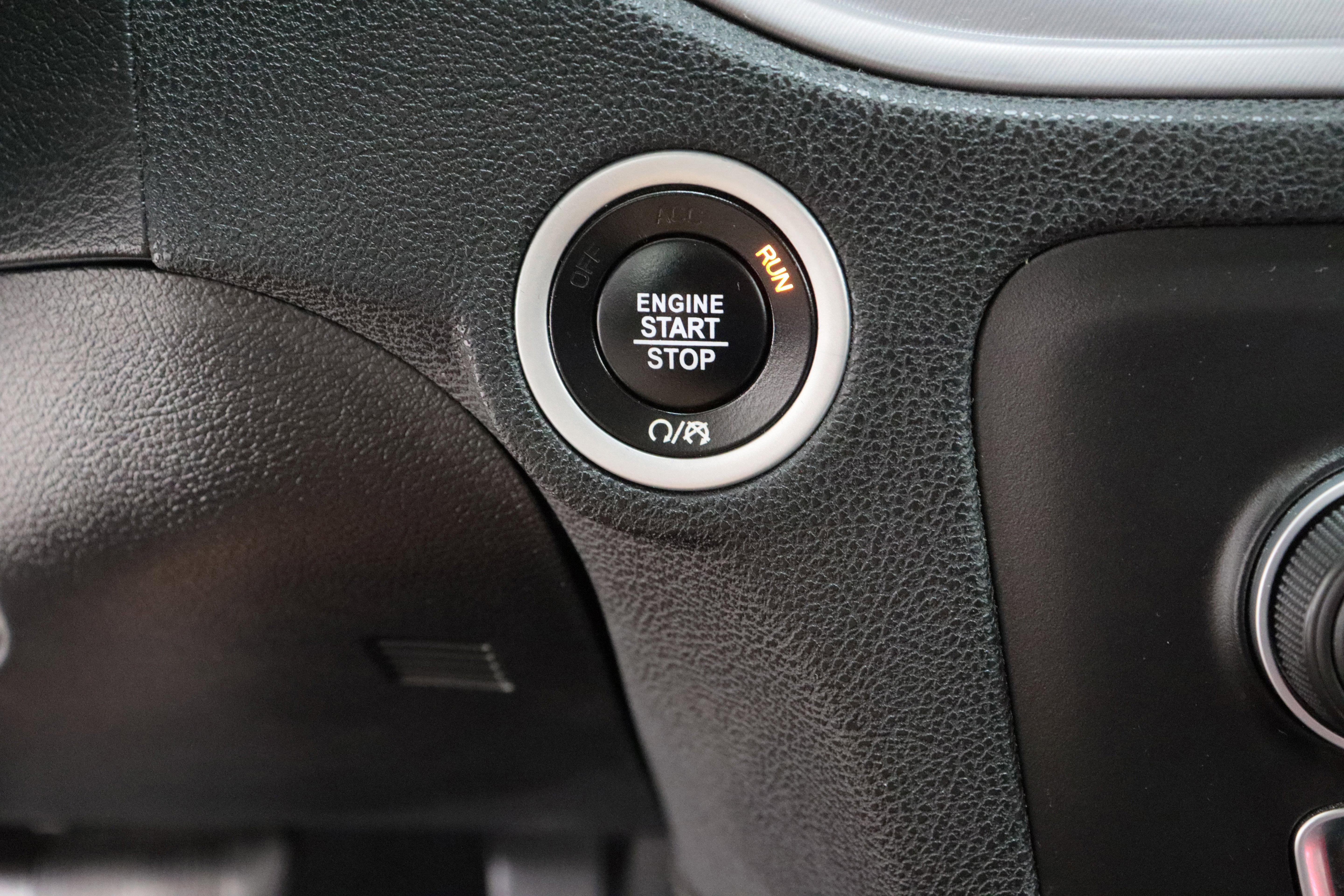 Used 2023 Dodge Charger SXT image 18