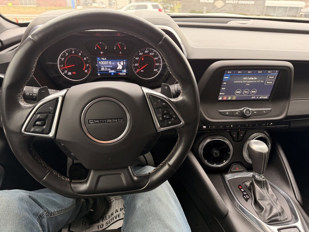 Used 2019 Chevrolet Camaro LT image 7