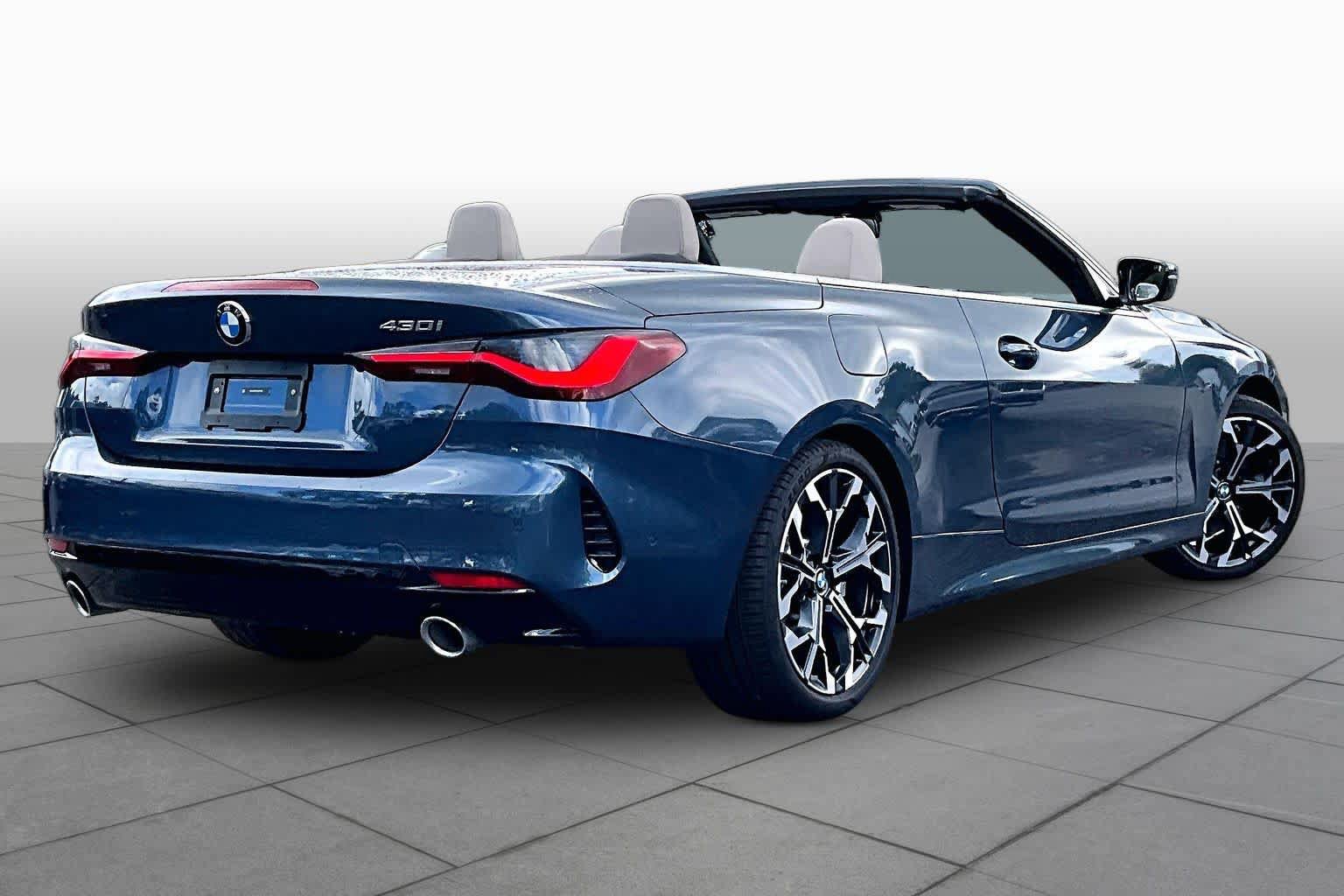 Used 2026 BMW 430i Convertible RWD image 12