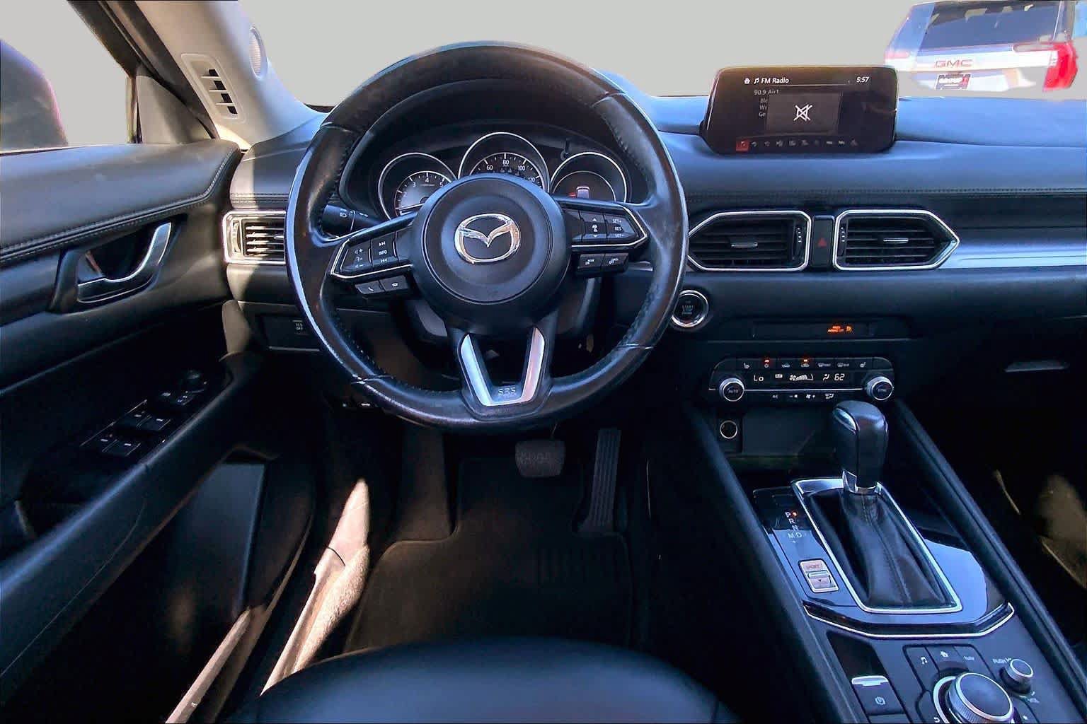 Used 2020 MAZDA CX-5 Touring FWD image 6