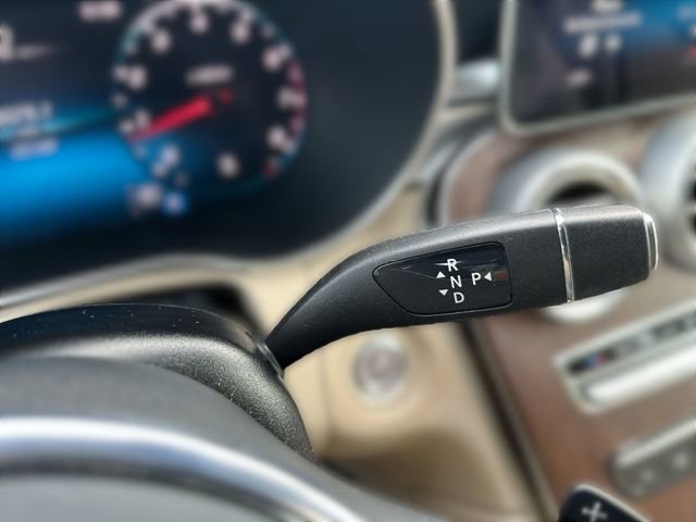 Used 2022 Mercedes-Benz GLC 300 4MATIC image 22