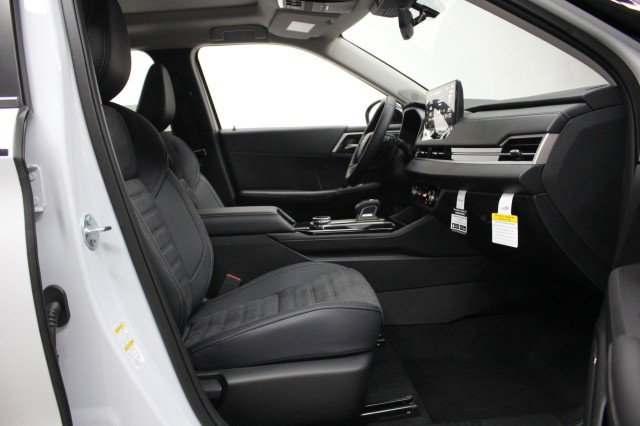 New 2026 Mitsubishi Outlander Trail Edition image 18