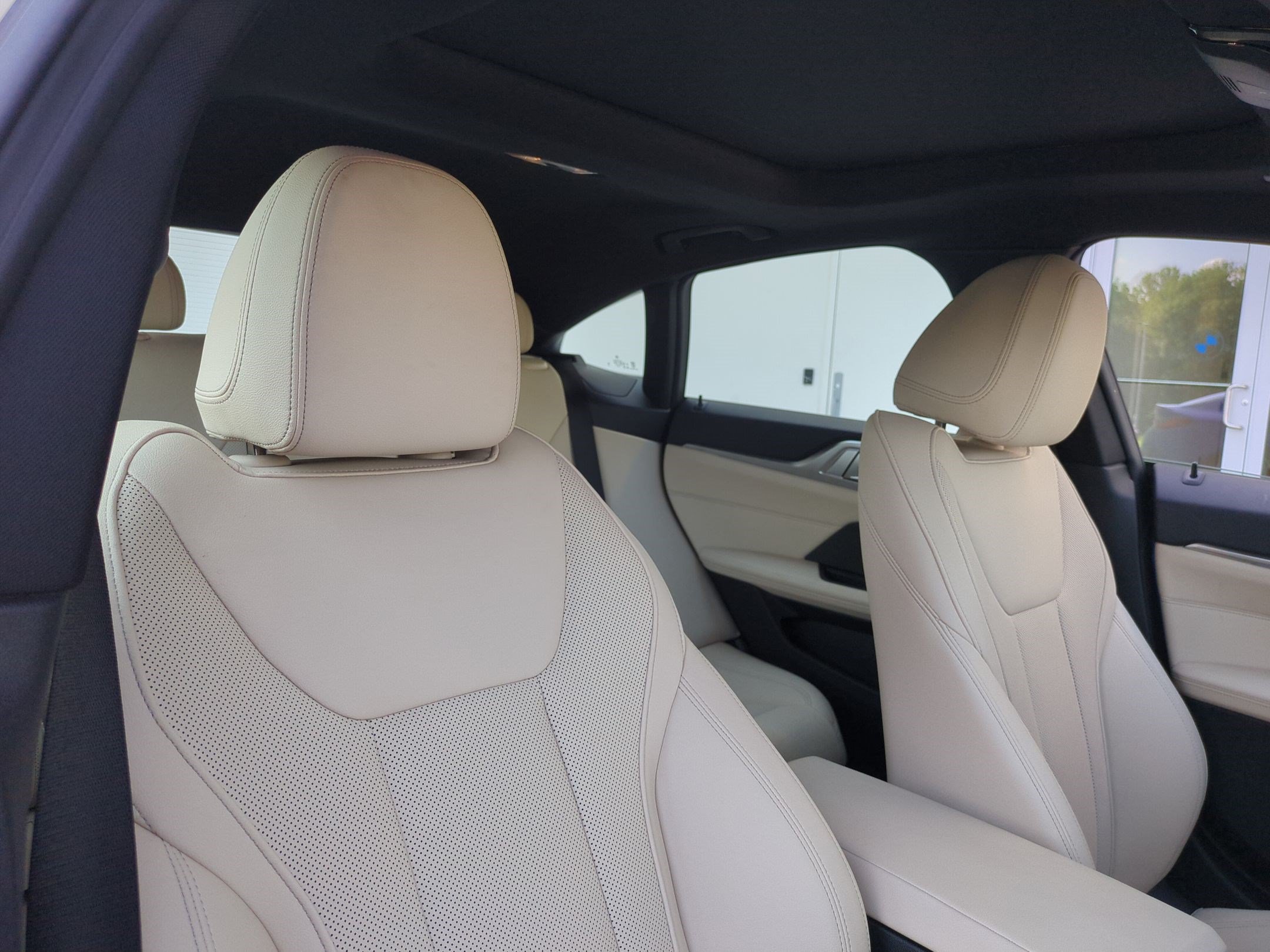 Used 2026 BMW i4 eDrive40 RWD image 33