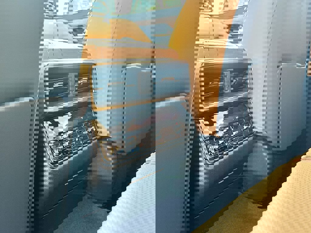 New 2026 Lexus LX 600 4WD w/ Luxury Package image 33