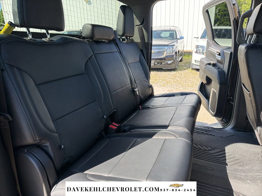 Used 2023 Chevrolet Silverado 1500 LT AWD/4WD image 19
