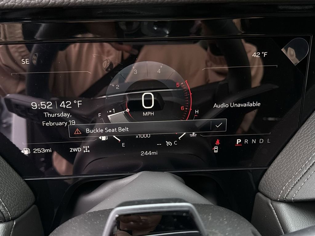 New 2026 GMC Yukon XL Denali w/ Denali Reserve Package image 17