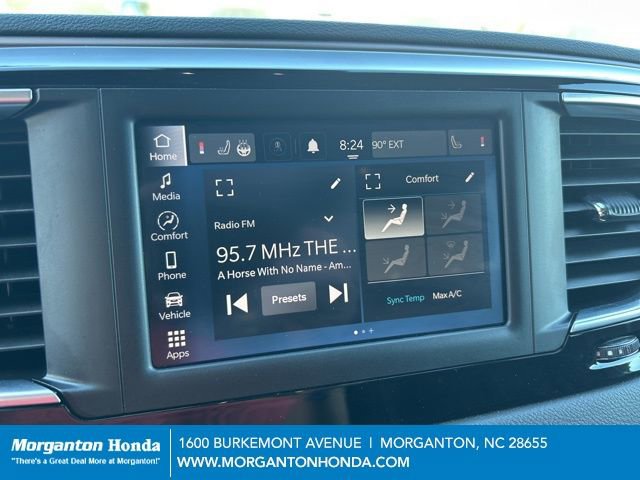 Used 2023 Chrysler Voyager LX FWD image 20