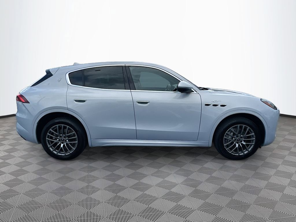 Used 2024 Maserati Grecale GT AWD/4WD image 5