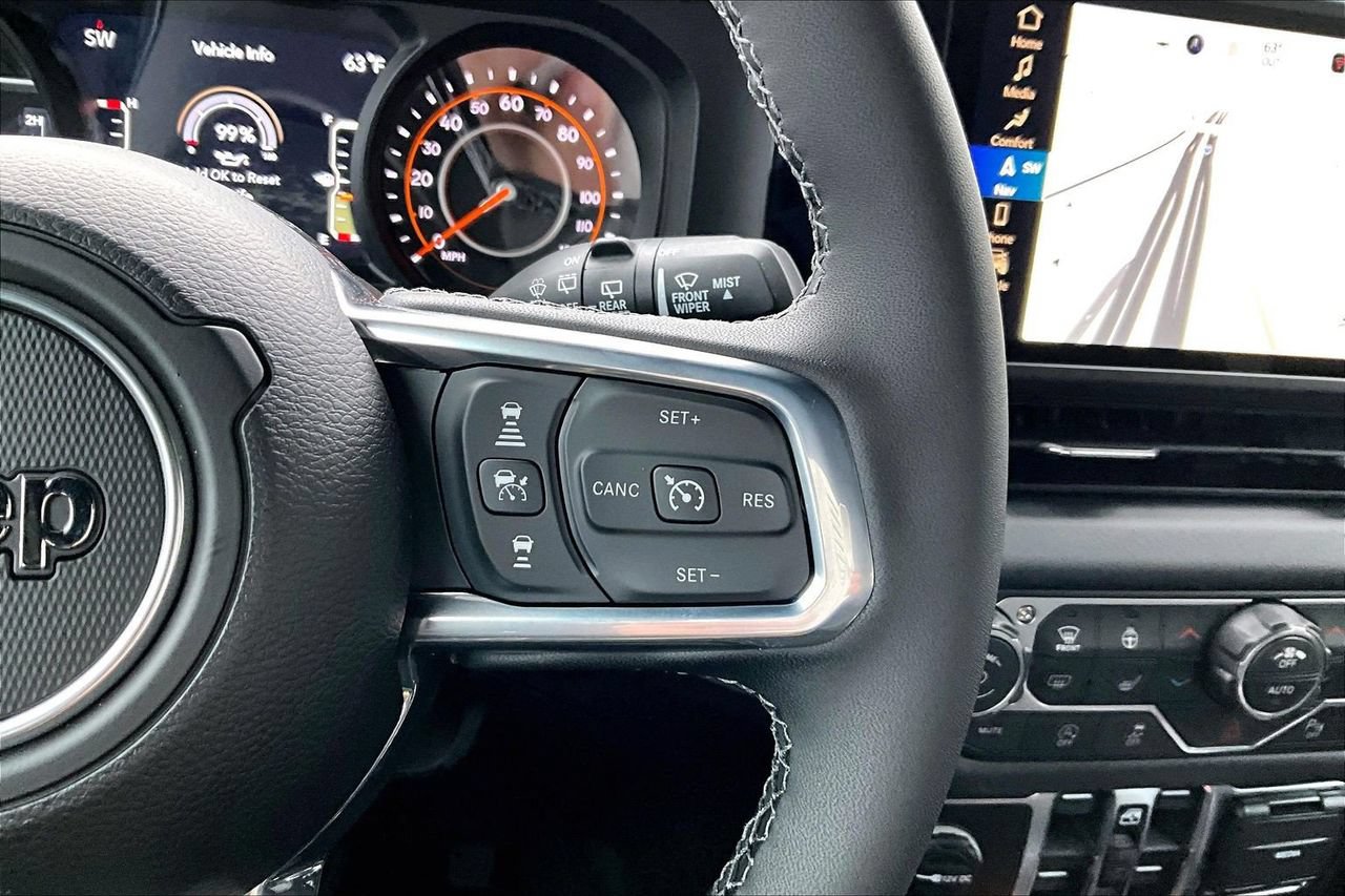New 2026 Jeep Wrangler Unlimited Sahara AWD/4WD image 28