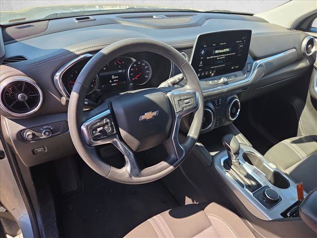 Used 2025 Chevrolet Blazer LT FWD image 10