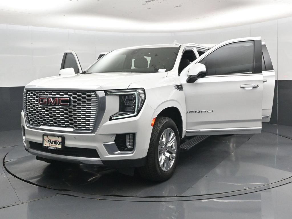 Used 2022 GMC Yukon XL Denali AWD/4WD image 61