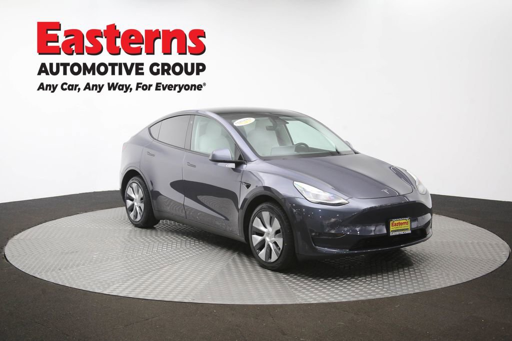 Used 2022 Tesla Model Y Long Range AWD/4WD image 44