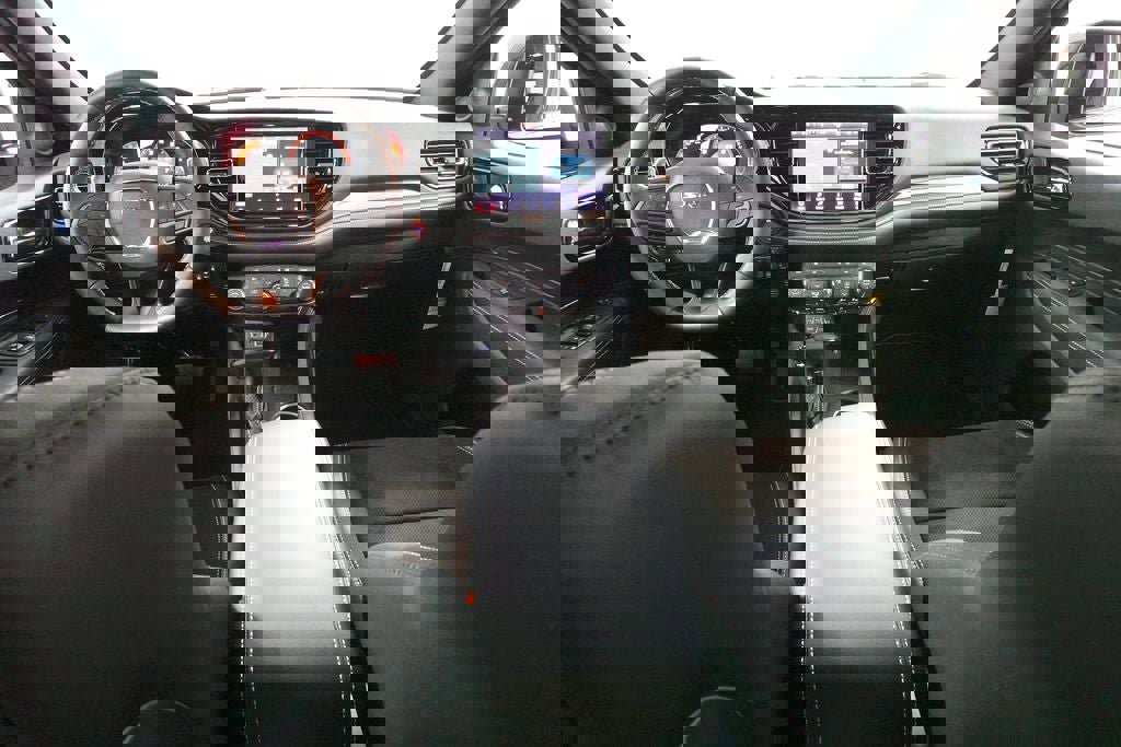 New 2026 Dodge Durango SRT Hellcat w/ Trailer Tow Group IV image 9