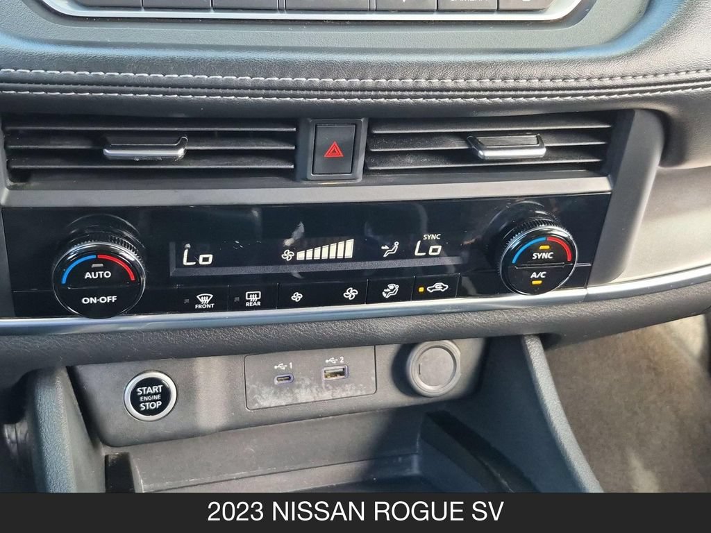 Certified 2023 Nissan Rogue SV FWD image 22