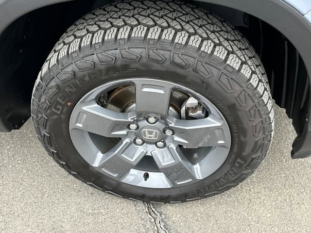 Used 2025 Honda Ridgeline TrailSport image 7