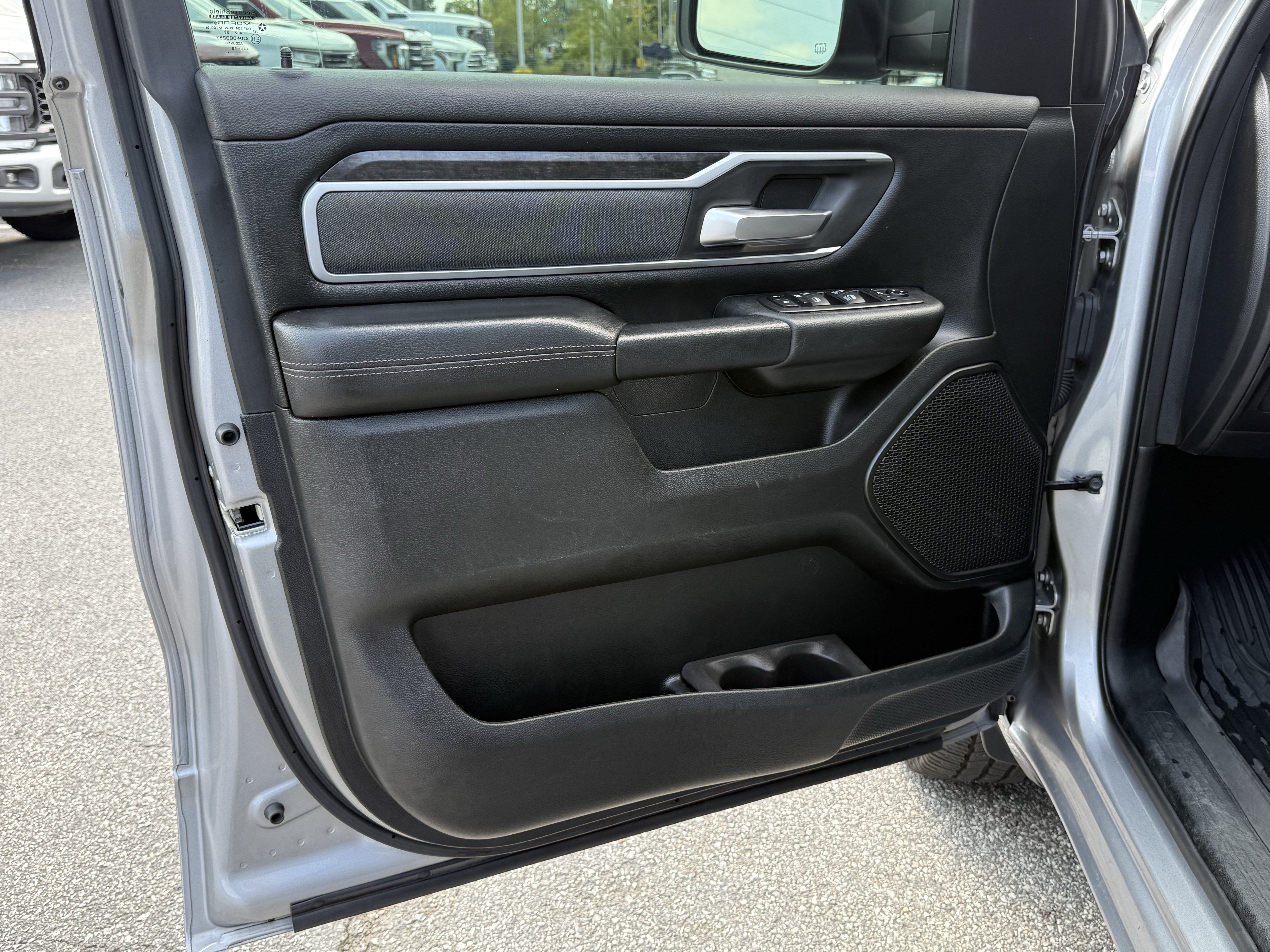 Used 2021 RAM 1500 Big Horn AWD/4WD image 13