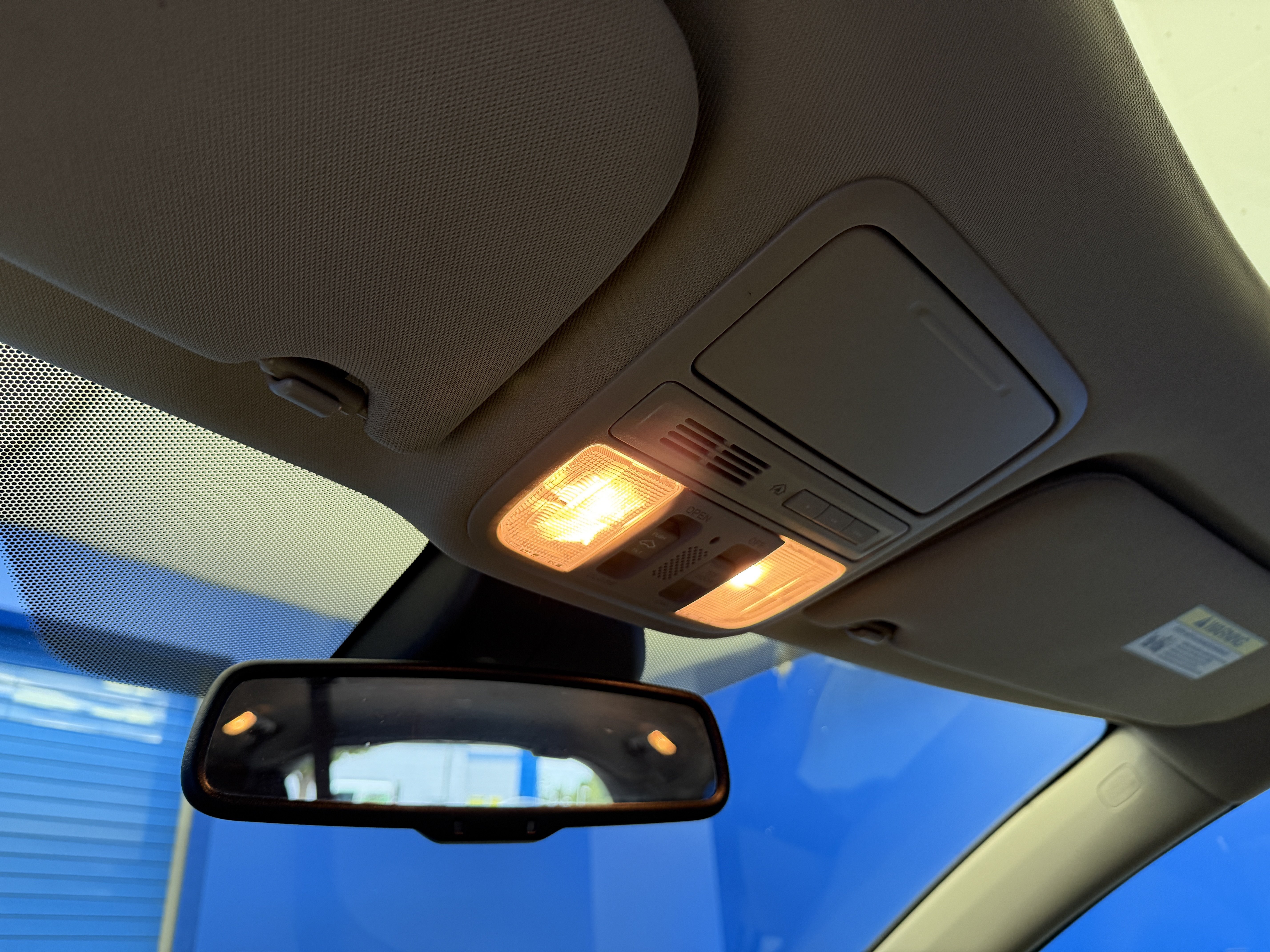Used 2014 Honda Odyssey EX-L image 25