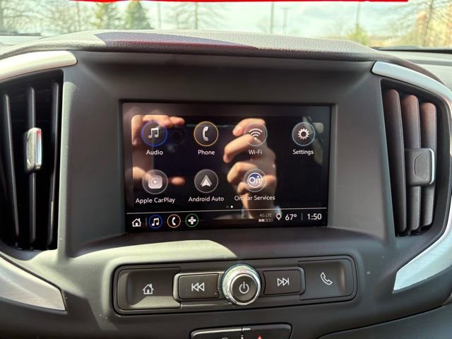 Used 2023 GMC Terrain SLE w/ Driver Convenience Package image 11