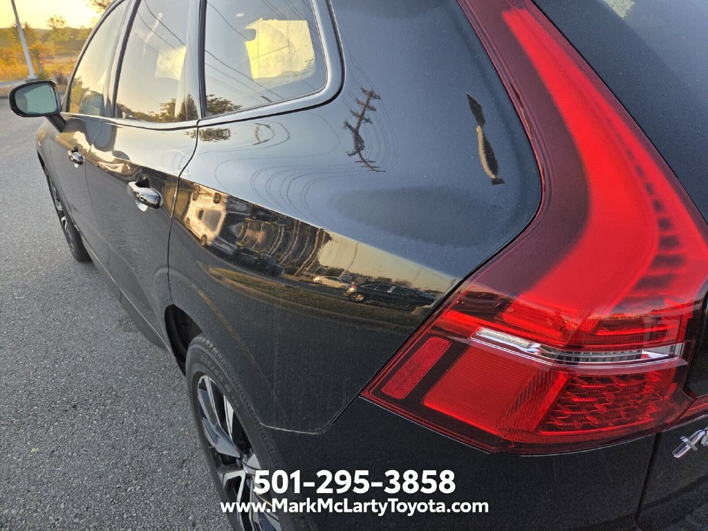 Used 2023 Volvo XC60 B5 Plus AWD/4WD image 10