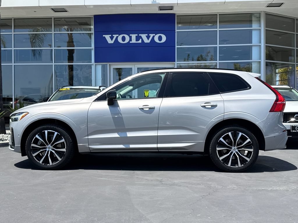 Certified 2023 Volvo XC60 B5 Ultimate AWD/4WD image 2