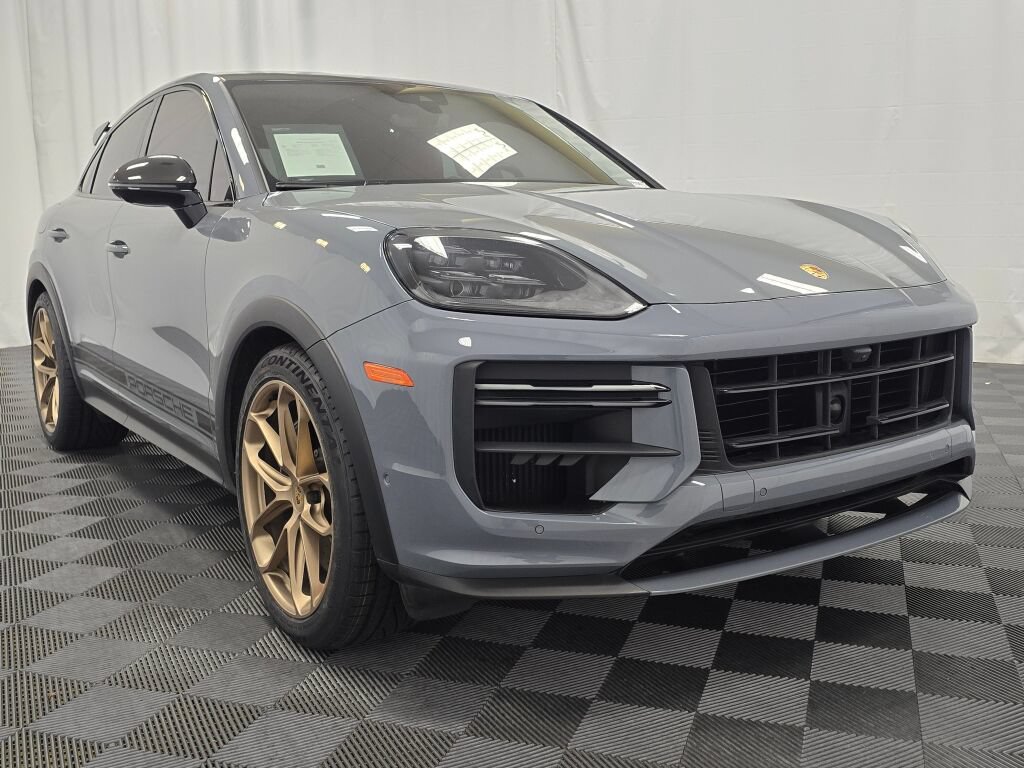Certified 2024 Porsche Cayenne Turbo GT AWD/4WD image 9