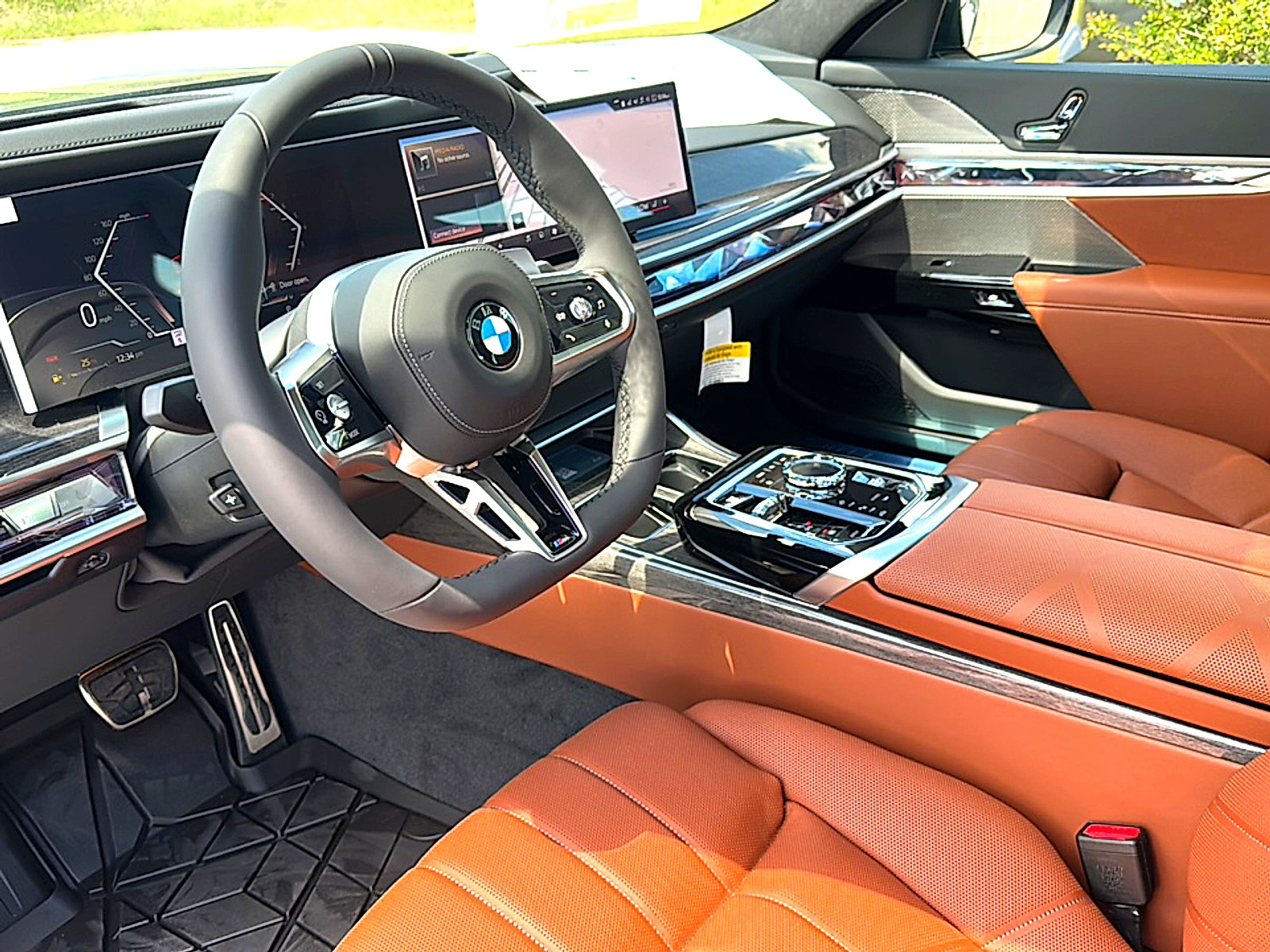 New 2026 BMW 740i w/ Premium Package RWD image 9