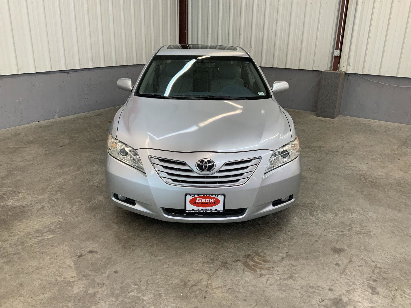 Used 2007 Toyota Camry XLE FWD image 9