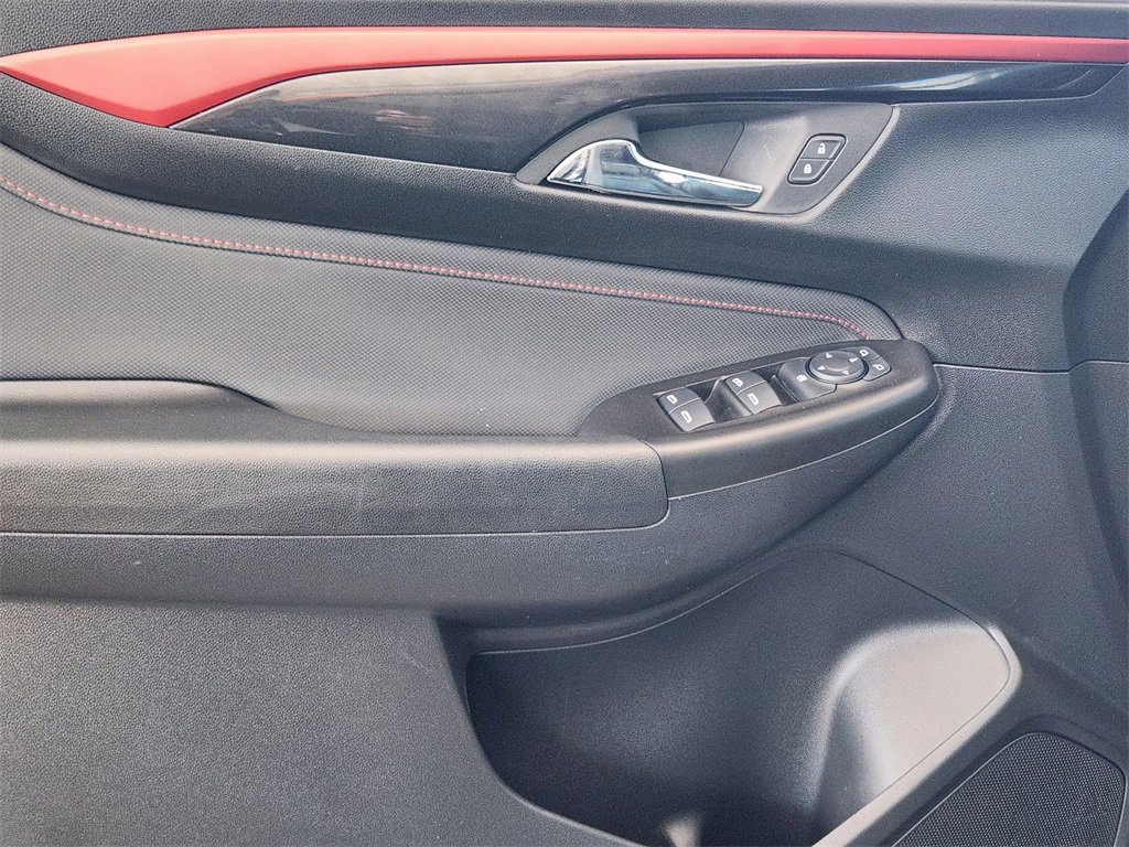 Certified 2025 Chevrolet TrailBlazer RS w/ Driver Confidence Package image 22