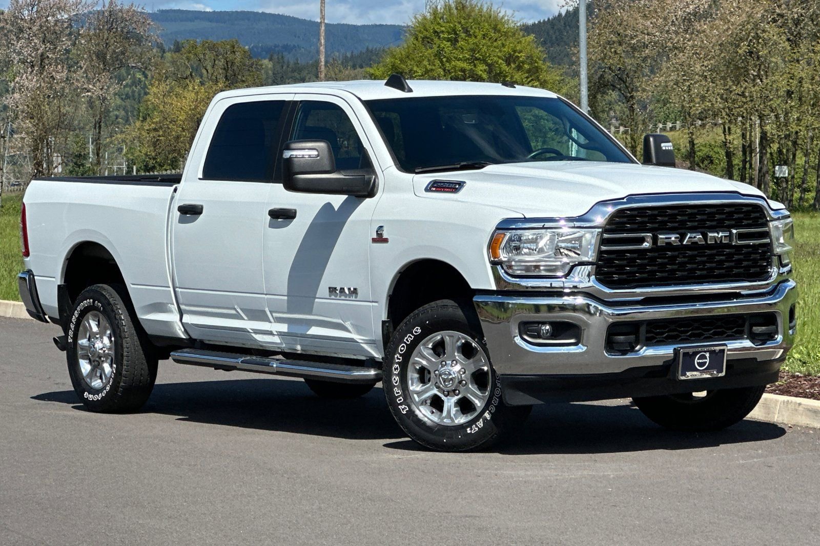 Used 2024 RAM 2500 Big Horn AWD/4WD image 1