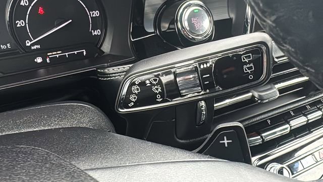 Used 2020 Lincoln Corsair FWD w/ Equipment Group 101A image 19