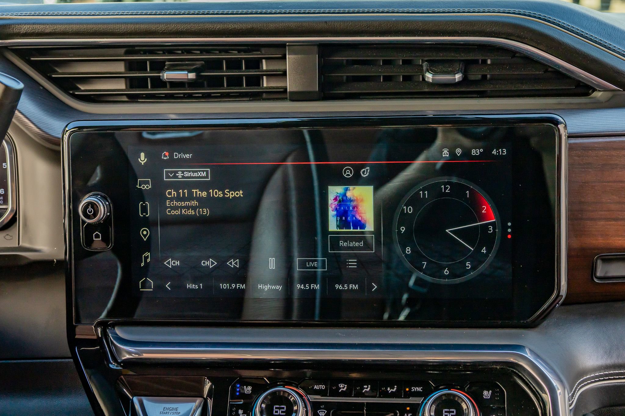 Used 2025 GMC Sierra 2500 Denali Ultimate image 24