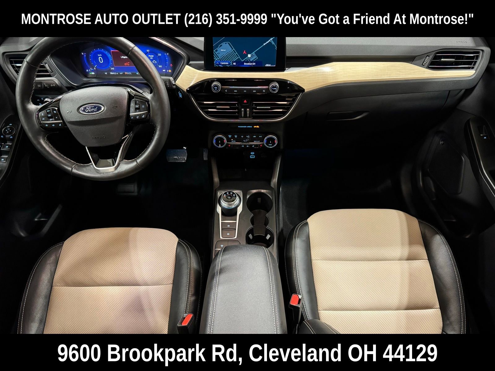 Used 2022 Ford Escape Titanium w/ Titanium Premium Package image 38