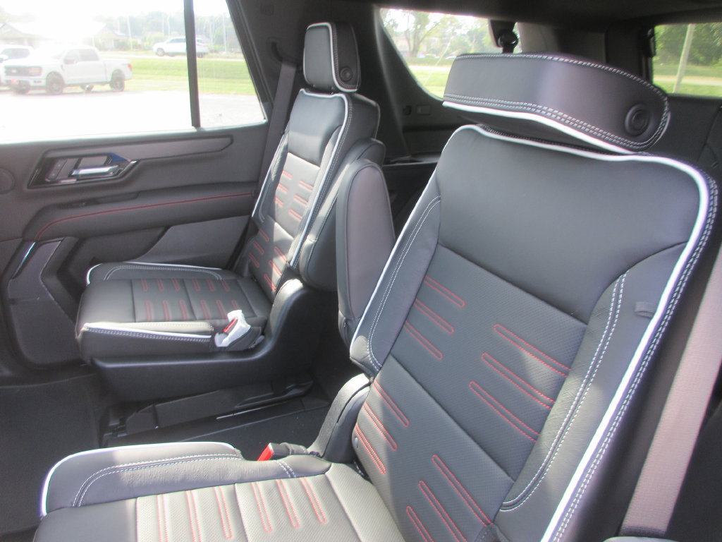New 2027 GMC Yukon AT4 Ultimate AWD/4WD image 12