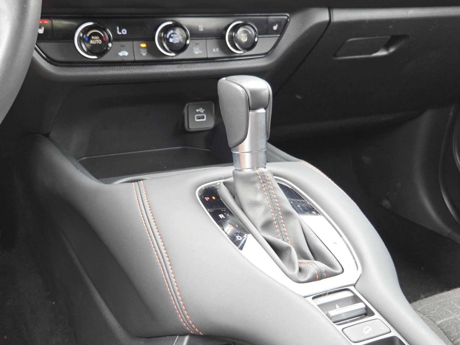 Certified 2024 Honda HR-V Sport image 32