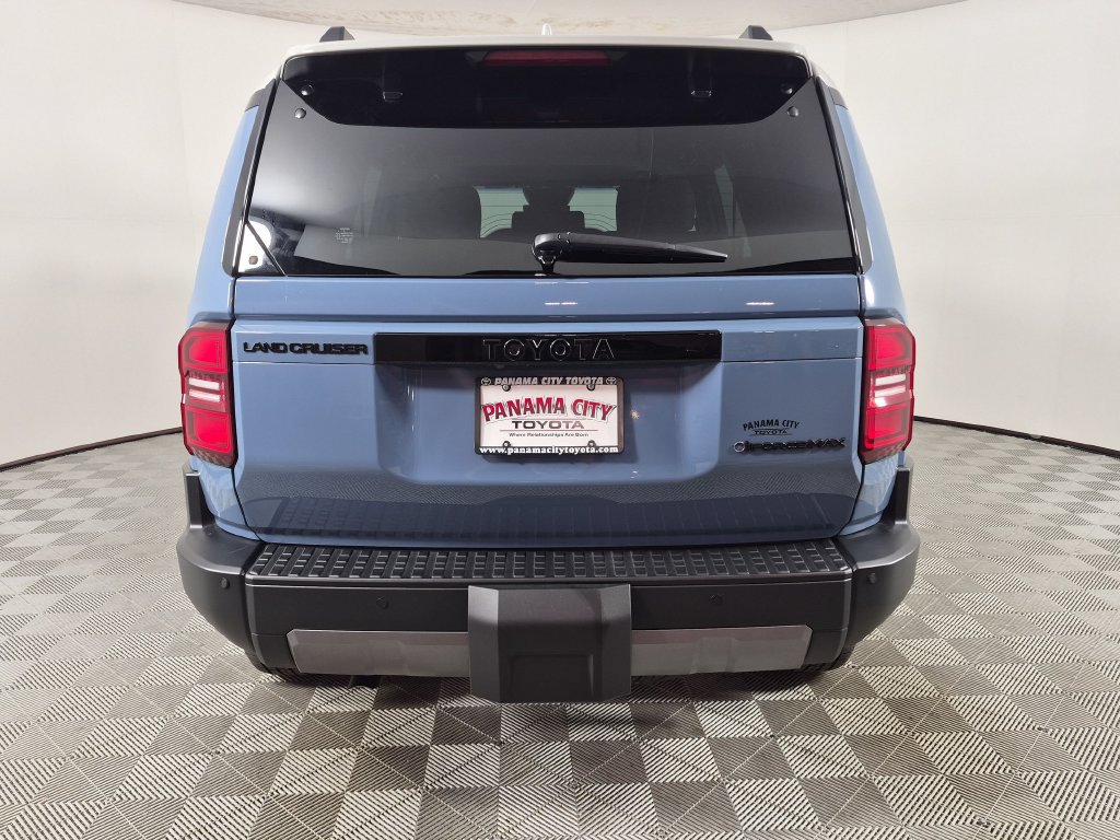 Used 2026 Toyota Land Cruiser w/ Premium Package AWD/4WD image 4