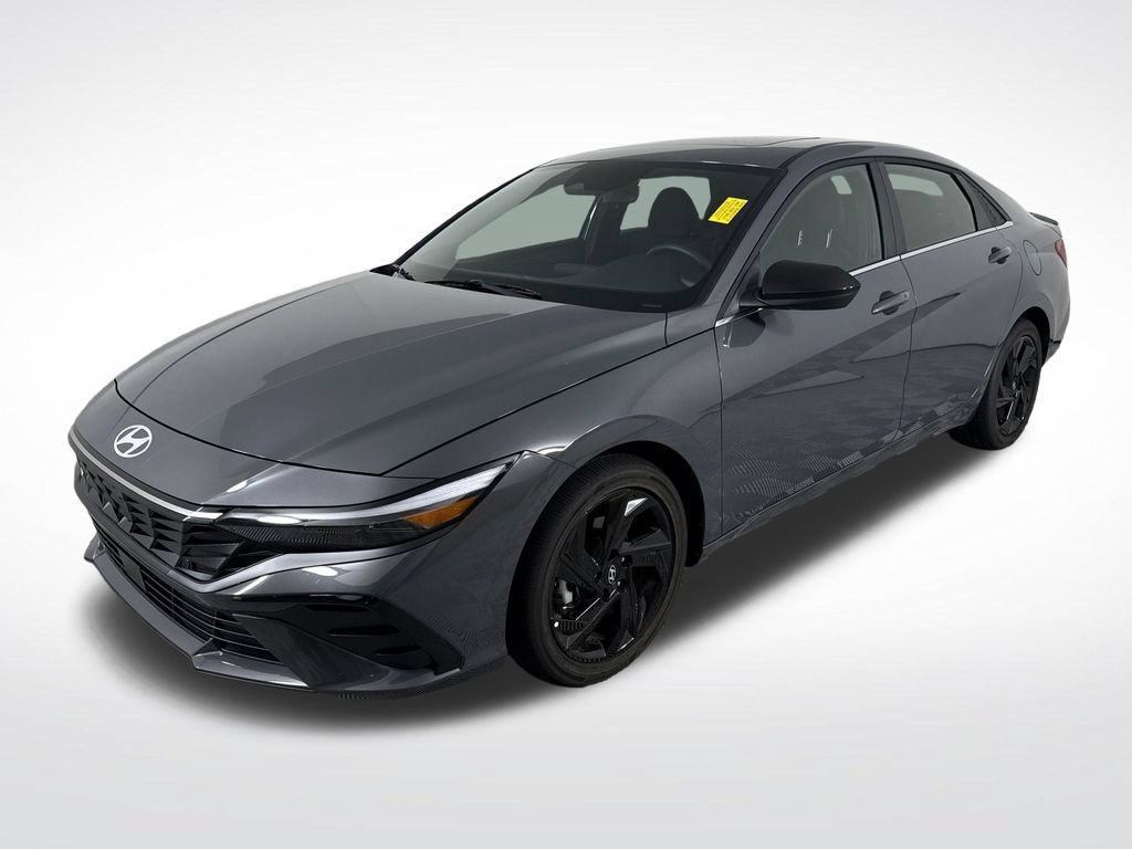Certified 2026 Hyundai Elantra SEL Sport Premium FWD image 9