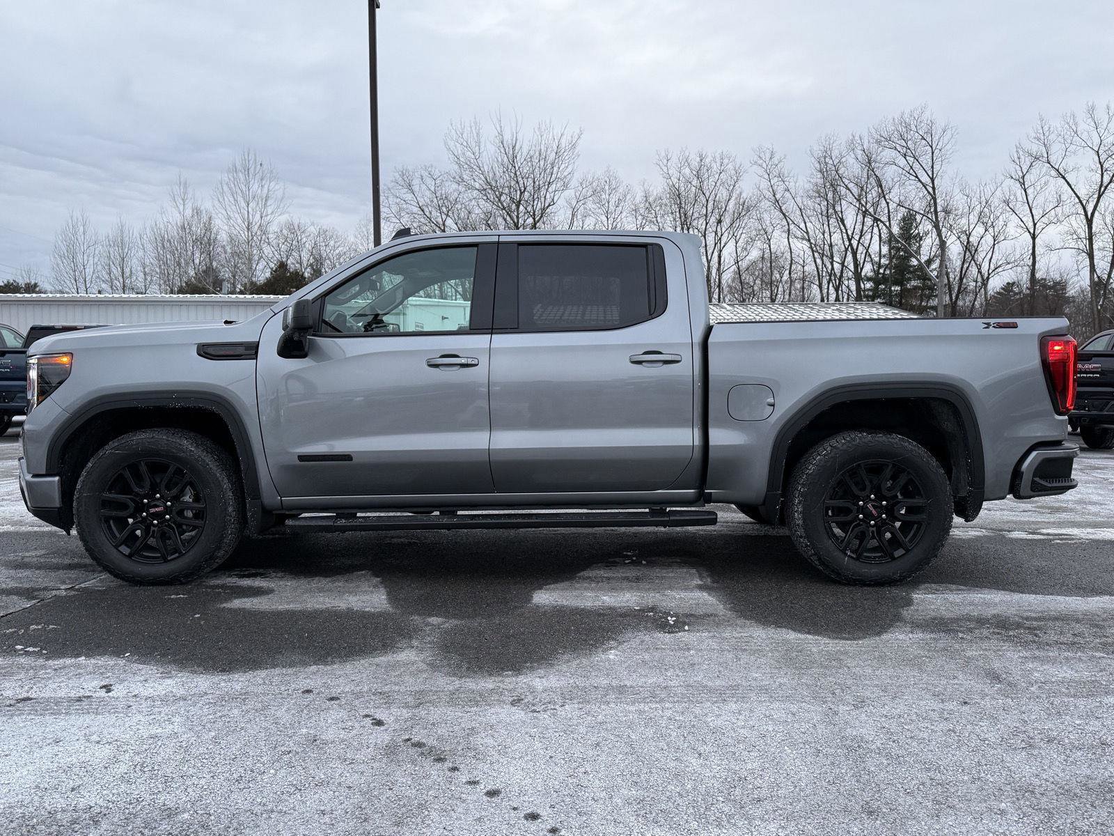 New 2026 GMC Sierra 1500 Elevation w/ Elevation Premium Package image 8